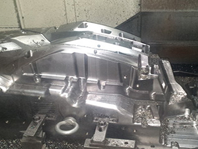 工裝治具加工的材料選擇有哪些考慮因素？